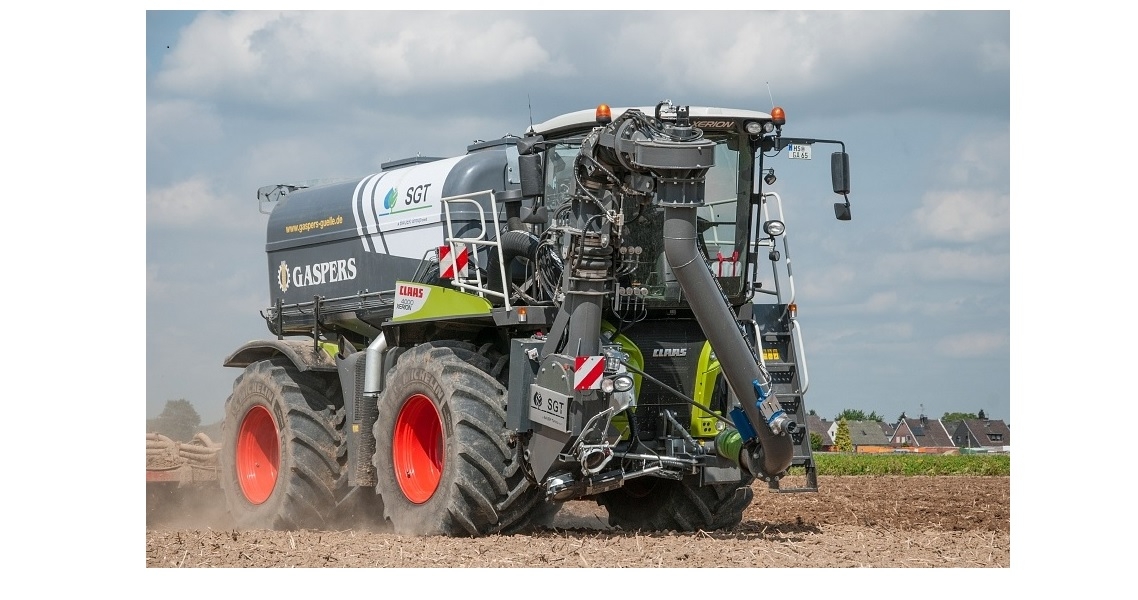 Claas Xerion 4000 Saddle Track