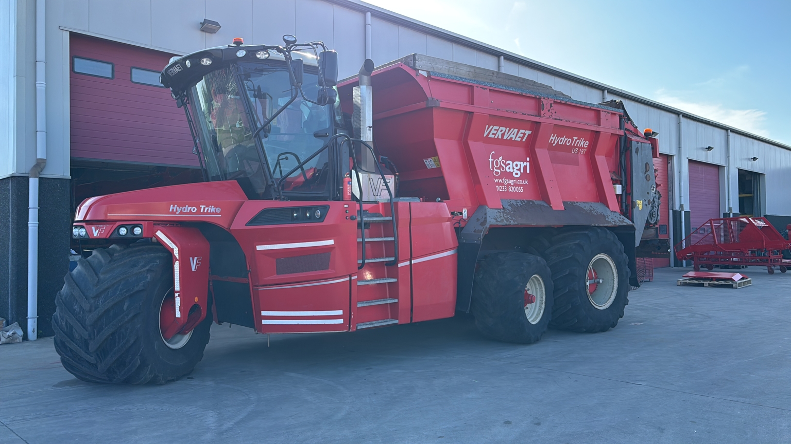 Vervaet Hydro Trike XL US Universal Spreader