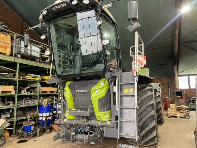 Claas Xerion 4000 Saddle Track