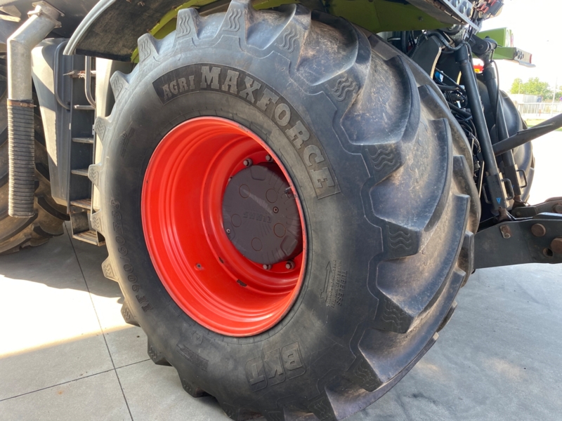 Claas Xerion 4000