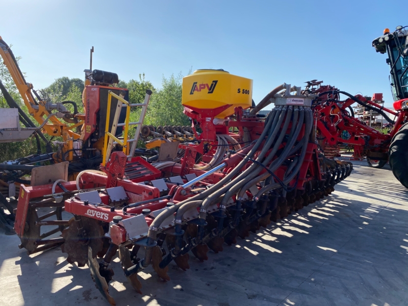 Evers 6m schijveneg met APV zaaimachine
