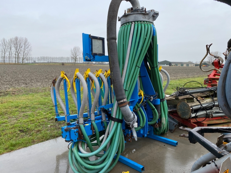 Dezeure 8m sleepvoetbemester
