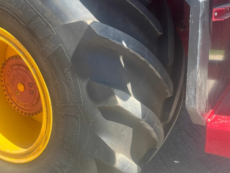 BKH Hoogkieper op Vredo VT3936