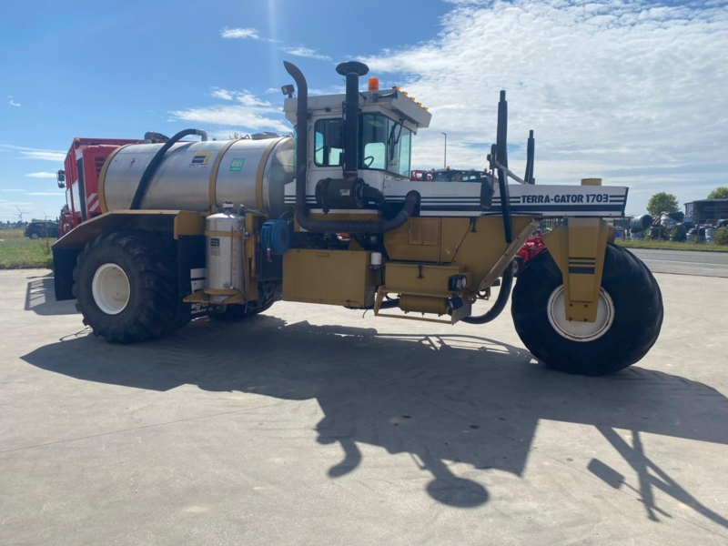 Terra Gator 1703
