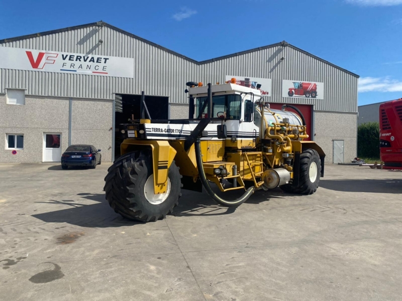 Terra Gator 1703